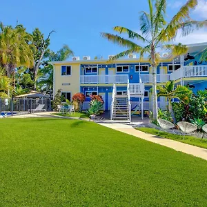 **** Resort Coral Boutique Australia